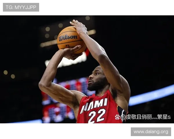 球友直播在线直播nba比赛全场回放，方便用户随时回看精彩内容